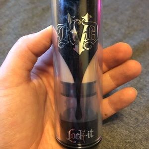 Kay Von D Lock It Foundation